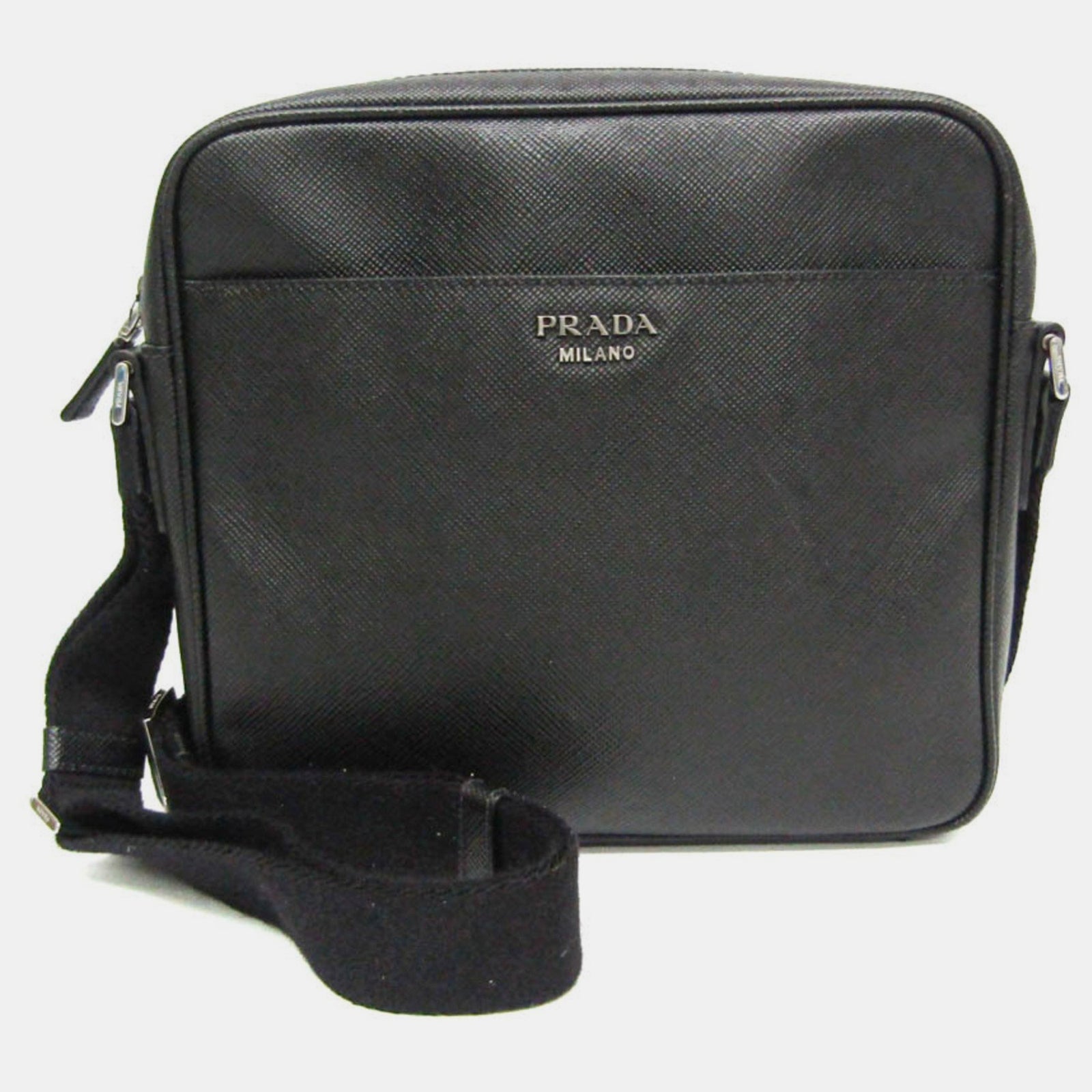 Prada Schwarze Messenger Bag aus Saffiano-Leder mit kleiner Schlitztasche