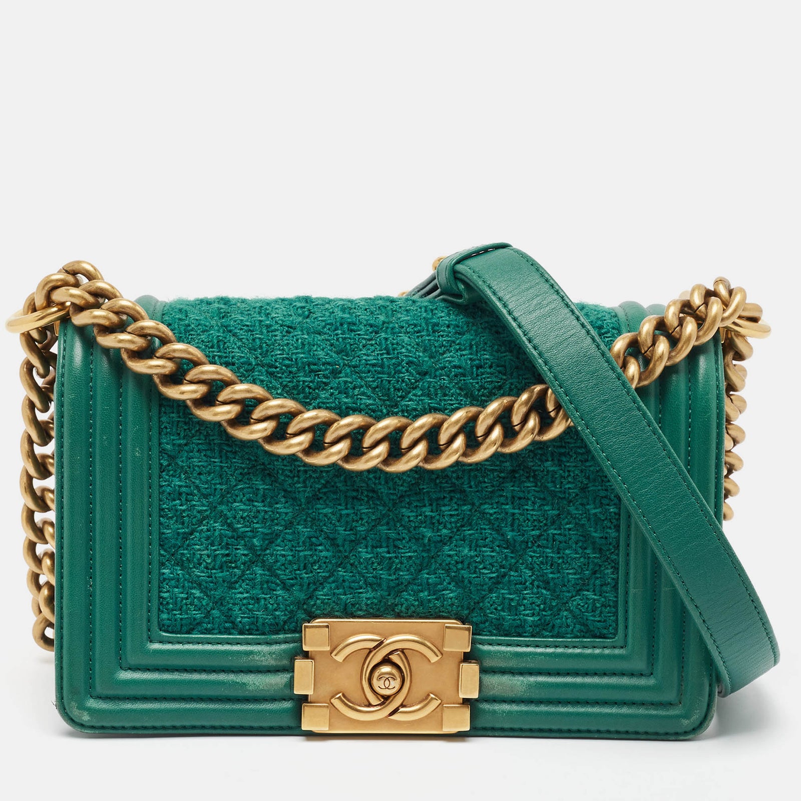 Chanel Mini sac à rabat pour garçon en laine matelassée verte et cuir