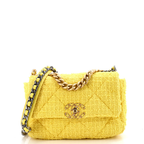 CHANEL 19 Flap Bag Quilted Tweed Medium