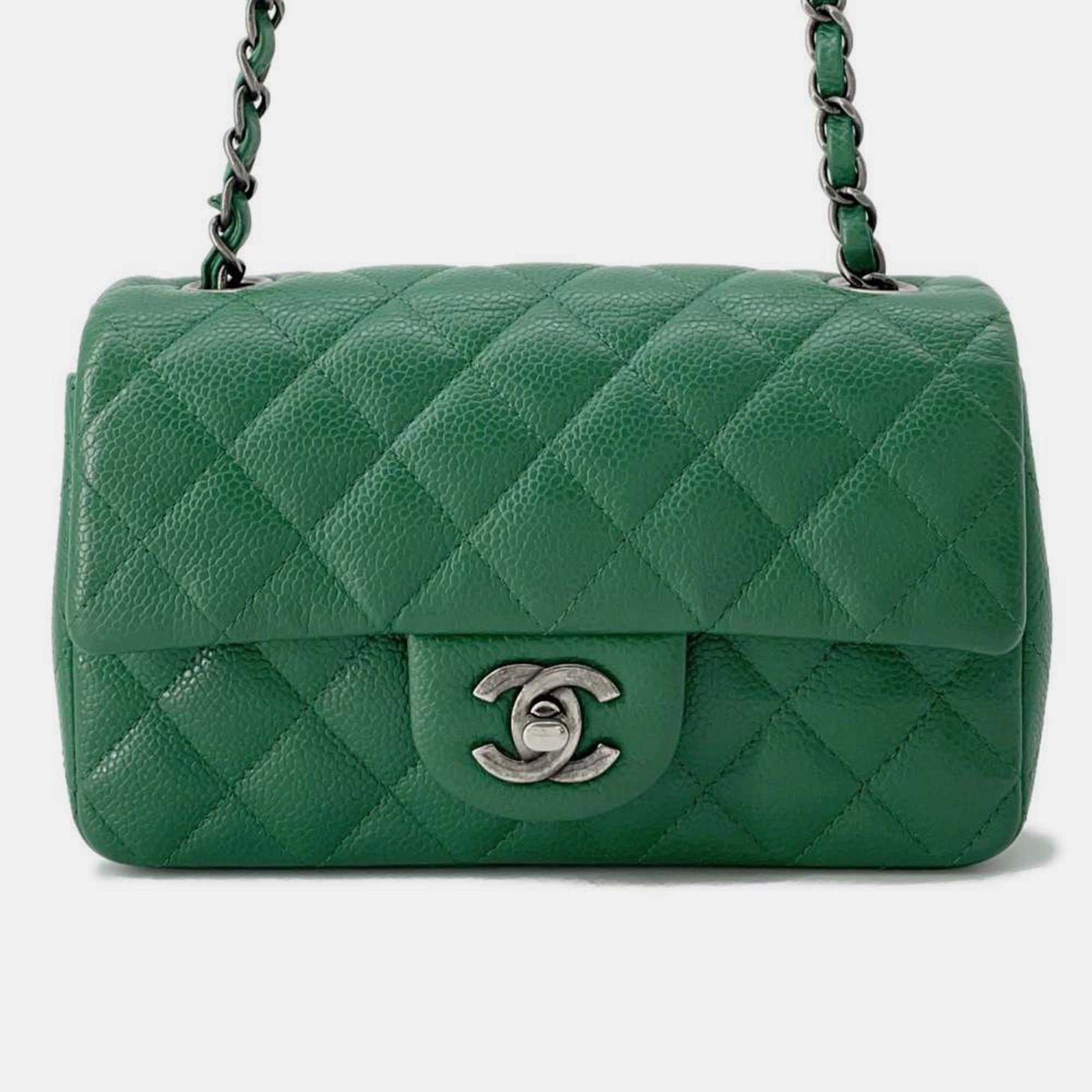 Chanel Grüne Mini-Umhängetasche aus Leder mit Klappe