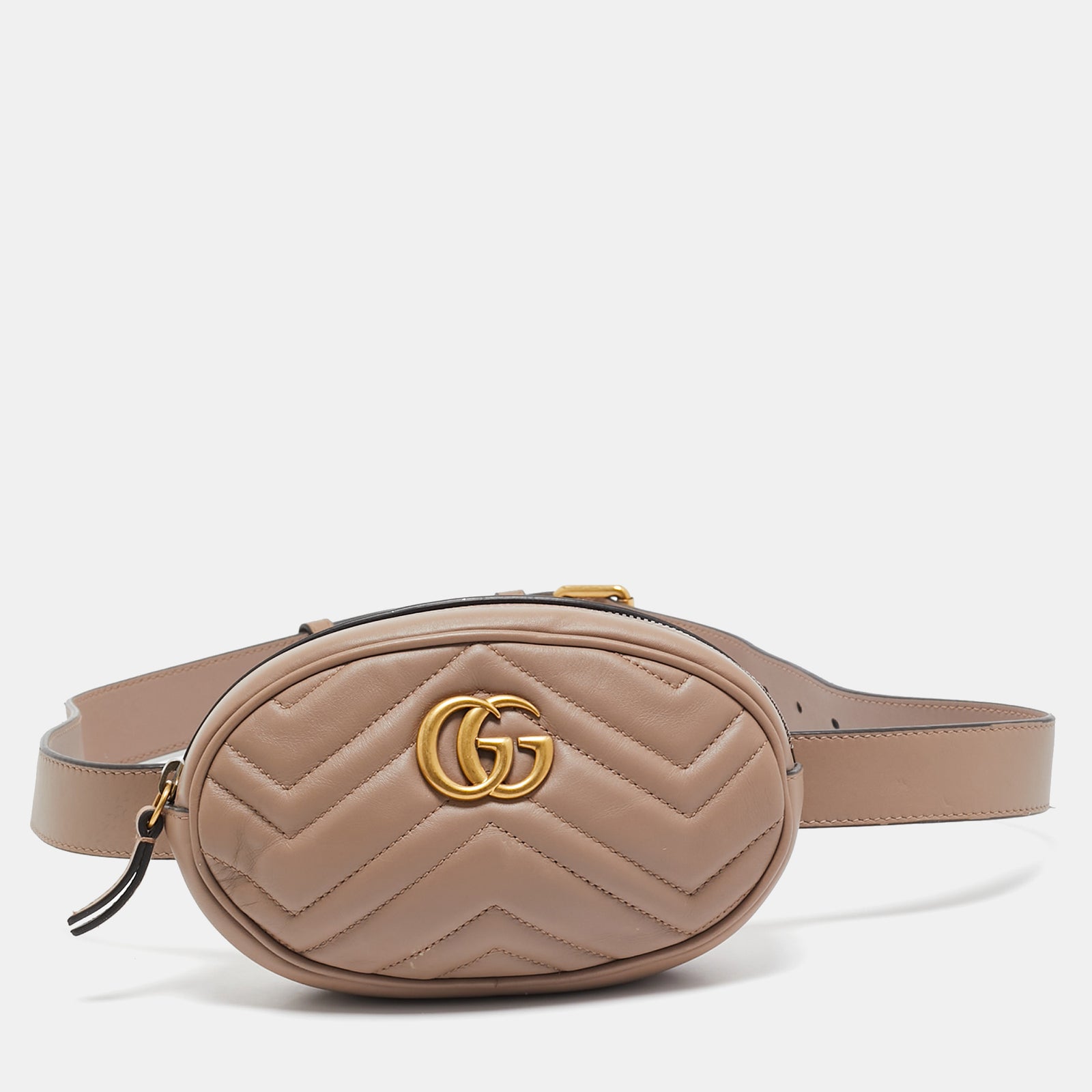 Gucci Beigefarbene Mini GG Marmont Gürteltasche aus Matelassé-Leder