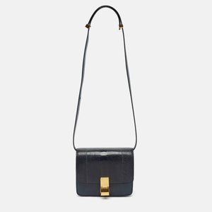 src:http://cdn.theluxurycloset.com/uploads/products/full/luxury-women-celine-used-handbags-p1457034-001.jpg
