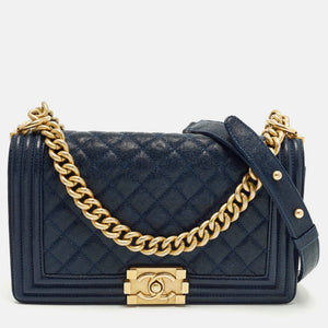 src:http://cdn.theluxurycloset.com/uploads/products/full/luxury-women-chanel-used-handbags-p1288855-001.jpg