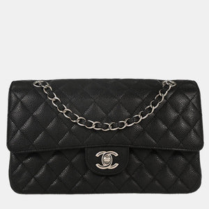 src:http://cdn.theluxurycloset.com/uploads/products/full/luxury-women-chanel-used-handbags-p1312381-007.jpg