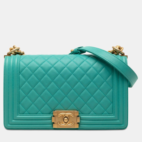 src:http://cdn.theluxurycloset.com/uploads/products/full/luxury-women-chanel-used-handbags-p1342114-008.jpg