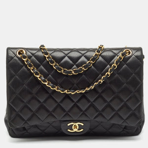 src:http://cdn.theluxurycloset.com/uploads/products/full/luxury-women-chanel-used-handbags-p1350238-001.jpg