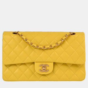 src:http://cdn.theluxurycloset.com/uploads/products/full/luxury-women-chanel-used-handbags-p1350813-006.jpg