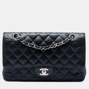 src:http://cdn.theluxurycloset.com/uploads/products/full/luxury-women-chanel-used-handbags-p1394639-001.jpg
