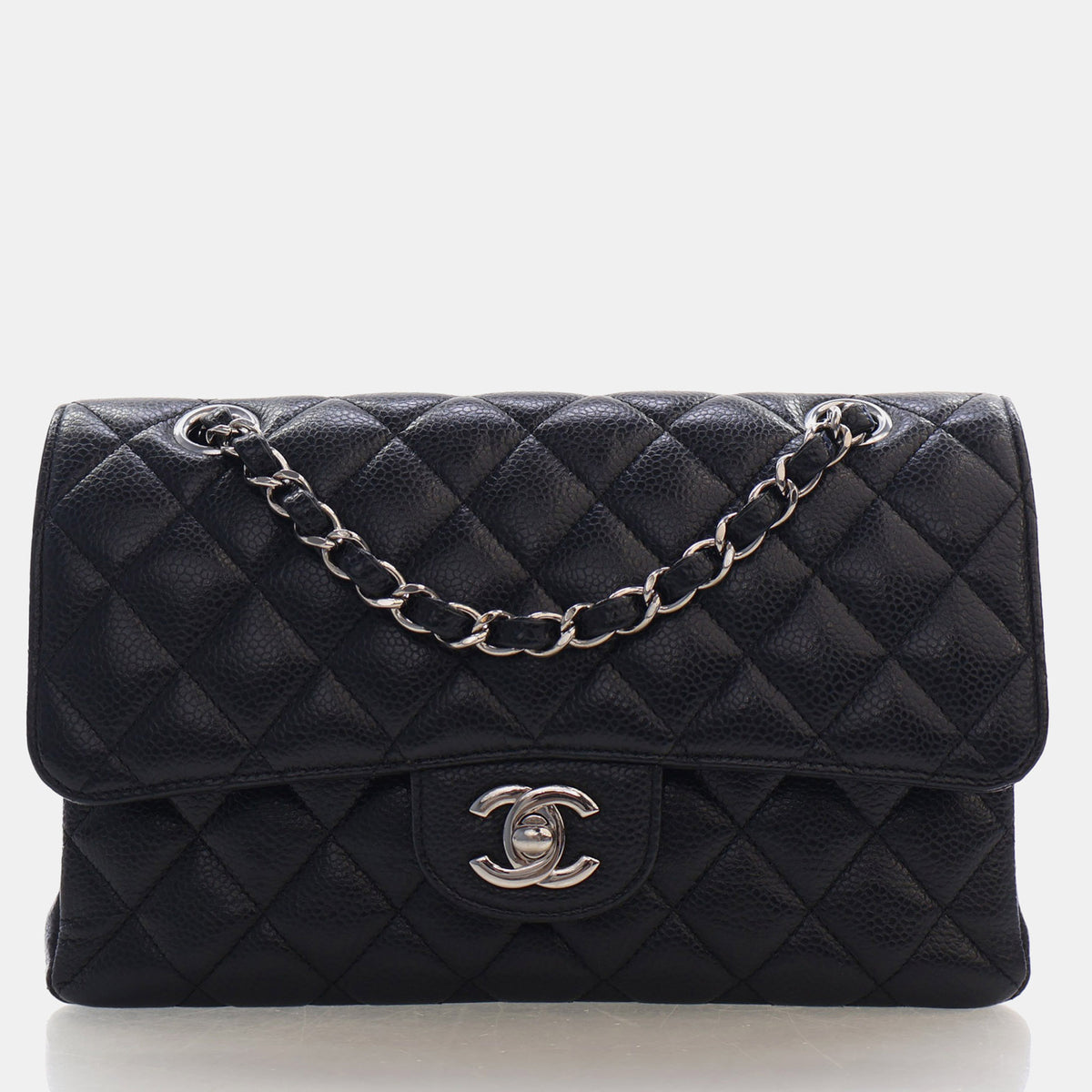 Chanel src:http://cdn.theluxurycloset.com/uploads/products/full/luxury-women-chanel-used-handbags-p1395897-028.jpg