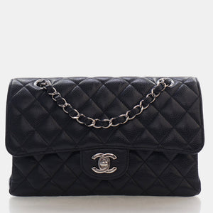src:http://cdn.theluxurycloset.com/uploads/products/full/luxury-women-chanel-used-handbags-p1395897-028.jpg