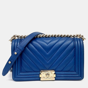 src:http://cdn.theluxurycloset.com/uploads/products/full/luxury-women-chanel-used-handbags-p1396096-001.jpg