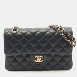 src:http://cdn.theluxurycloset.com/uploads/products/full/luxury-women-chanel-used-handbags-p1398820-002.jpg