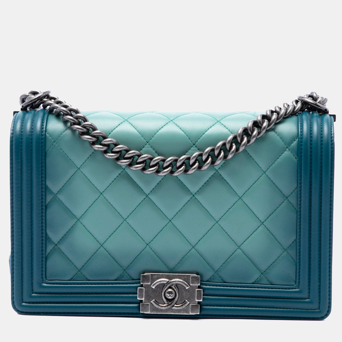 Chanel src:http://cdn.theluxurycloset.com/uploads/products/full/luxury-women-chanel-used-handbags-p1406959-003.jpg