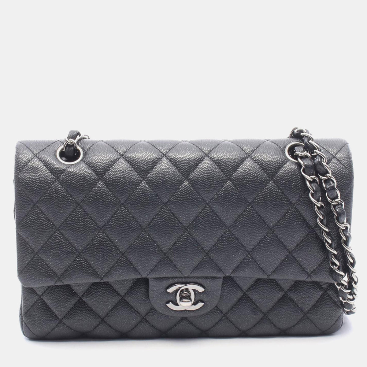 Chanel src:http://cdn.theluxurycloset.com/uploads/products/full/luxury-women-chanel-used-handbags-p1410327-001.jpg