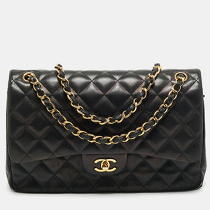 src:http://cdn.theluxurycloset.com/uploads/products/full/luxury-women-chanel-used-handbags-p1418740-001.jpg