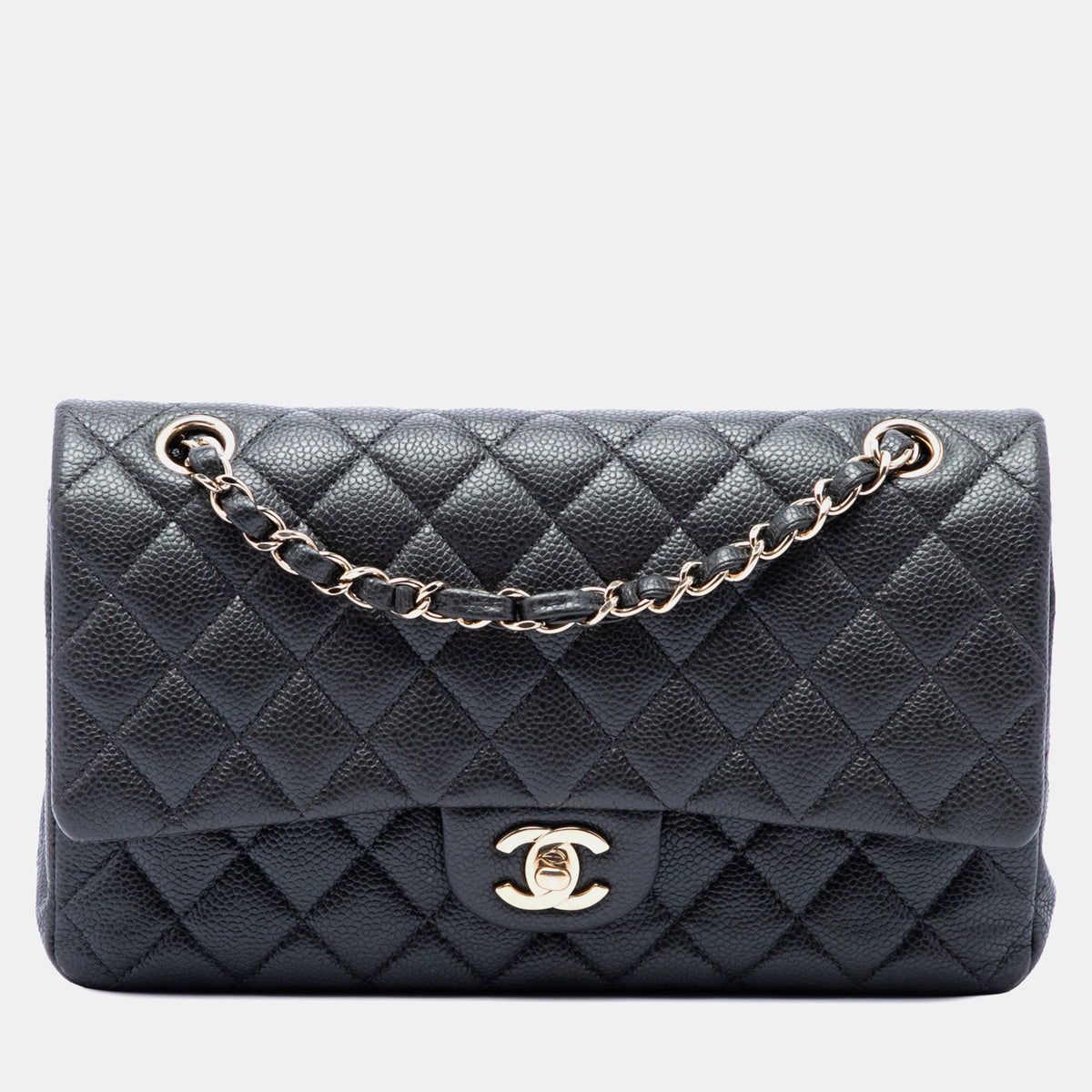 Chanel src:http://cdn.theluxurycloset.com/uploads/products/full/luxury-women-chanel-used-handbags-p1418903-002.jpg