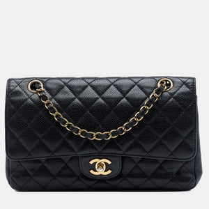 src:http://cdn.theluxurycloset.com/uploads/products/full/luxury-women-chanel-used-handbags-p1419191-004.jpg