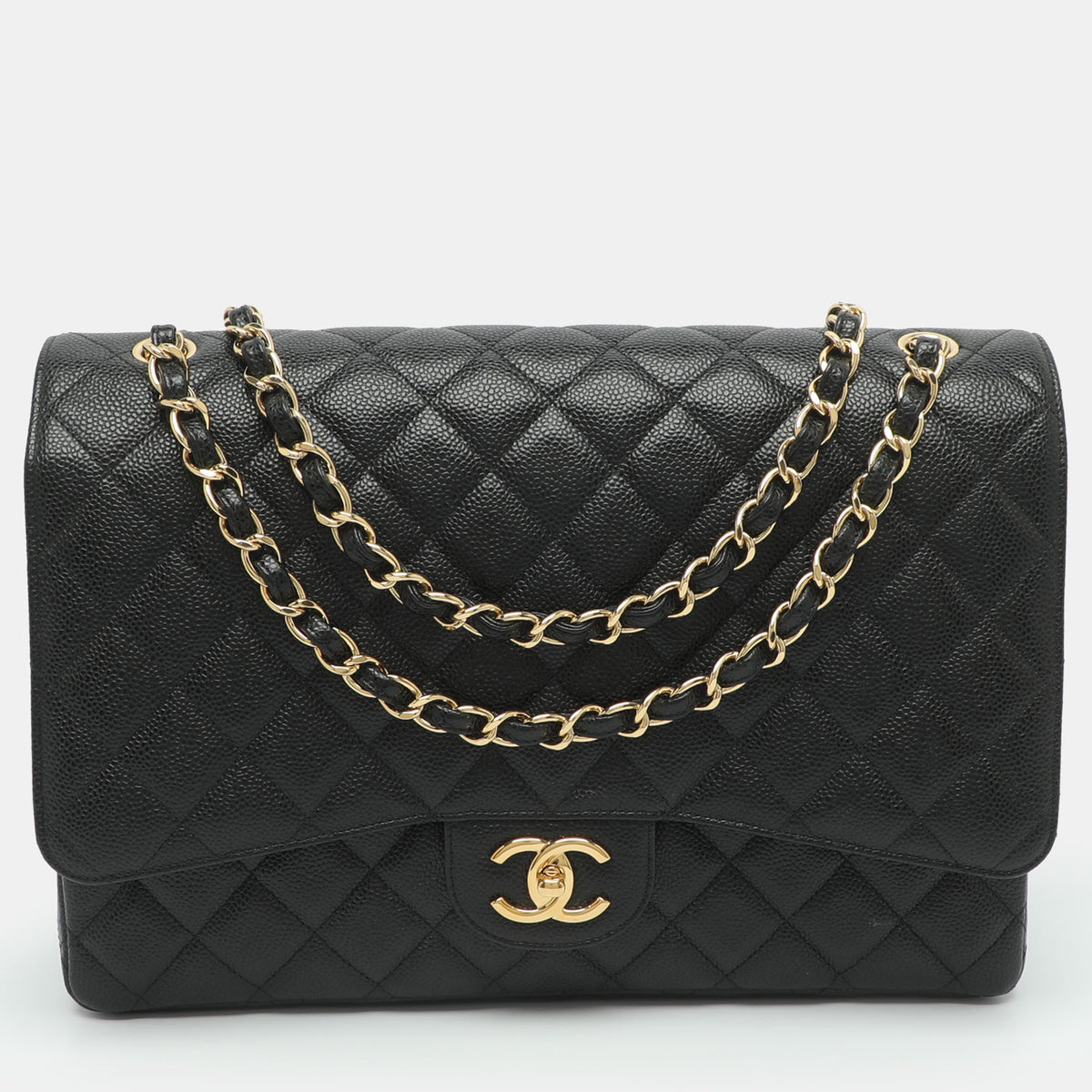 Chanel src:http://cdn.theluxurycloset.com/uploads/products/full/luxury-women-chanel-used-handbags-p1420611-001.jpg