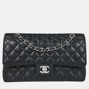 src:http://cdn.theluxurycloset.com/uploads/products/full/luxury-women-chanel-used-handbags-p1421625-012.jpg