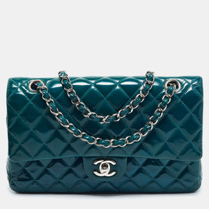 src:http://cdn.theluxurycloset.com/uploads/products/full/luxury-women-chanel-used-handbags-p1422298-001.jpg
