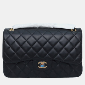 src:http://cdn.theluxurycloset.com/uploads/products/full/luxury-women-chanel-used-handbags-p1427318-004.jpg