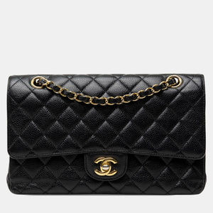 src:http://cdn.theluxurycloset.com/uploads/products/full/luxury-women-chanel-used-handbags-p1431830-003.jpg