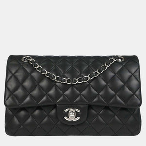 src:http://cdn.theluxurycloset.com/uploads/products/full/luxury-women-chanel-used-handbags-p1437320-017.jpg