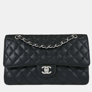 src:http://cdn.theluxurycloset.com/uploads/products/full/luxury-women-chanel-used-handbags-p1441778-010.jpg