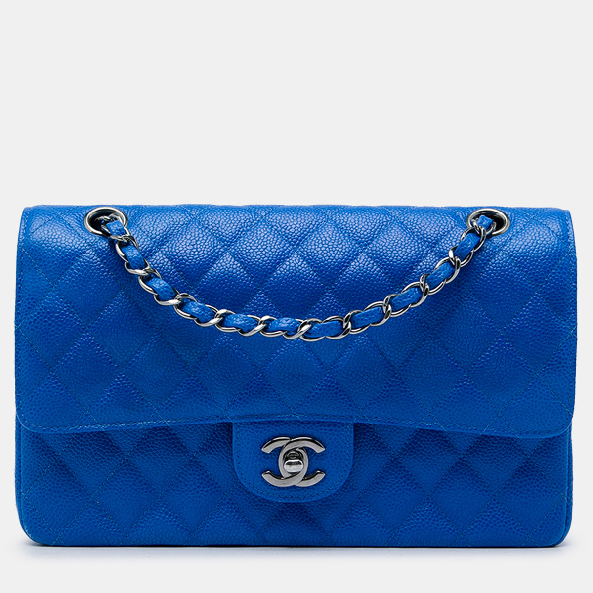 Chanel src:http://cdn.theluxurycloset.com/uploads/products/full/luxury-women-chanel-used-handbags-p1442940-005.jpg
