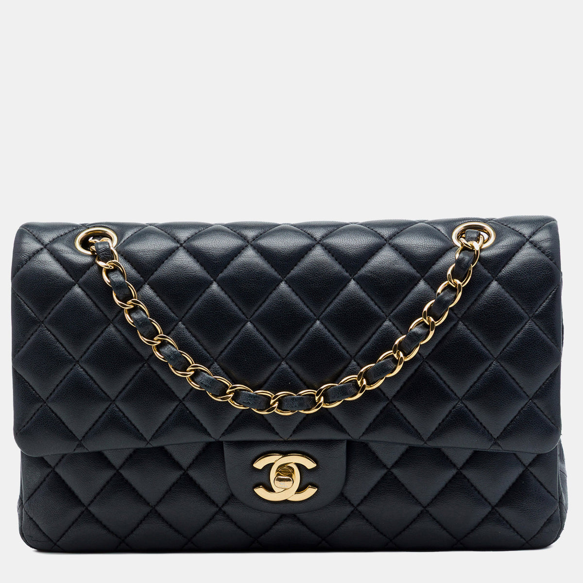 Chanel src:http://cdn.theluxurycloset.com/uploads/products/full/luxury-women-chanel-used-handbags-p1443754-006.jpg