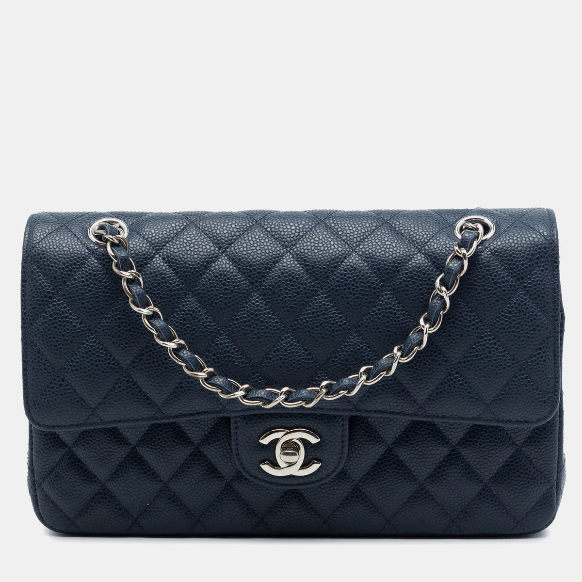 Chanel src:http://cdn.theluxurycloset.com/uploads/products/full/luxury-women-chanel-used-handbags-p1443763-003.jpg