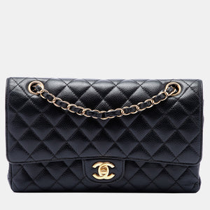 src:http://cdn.theluxurycloset.com/uploads/products/full/luxury-women-chanel-used-handbags-p1444087-002.jpg