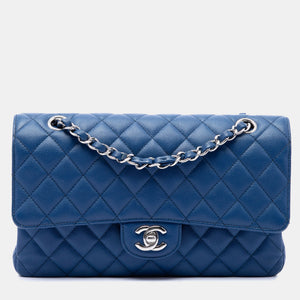 src:http://cdn.theluxurycloset.com/uploads/products/full/luxury-women-chanel-used-handbags-p1444166-006.jpg