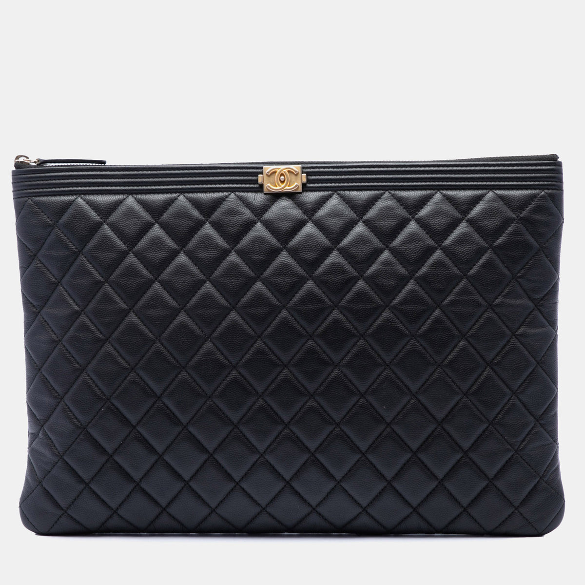 Chanel src:http://cdn.theluxurycloset.com/uploads/products/full/luxury-women-chanel-used-handbags-p1444176-003.jpg
