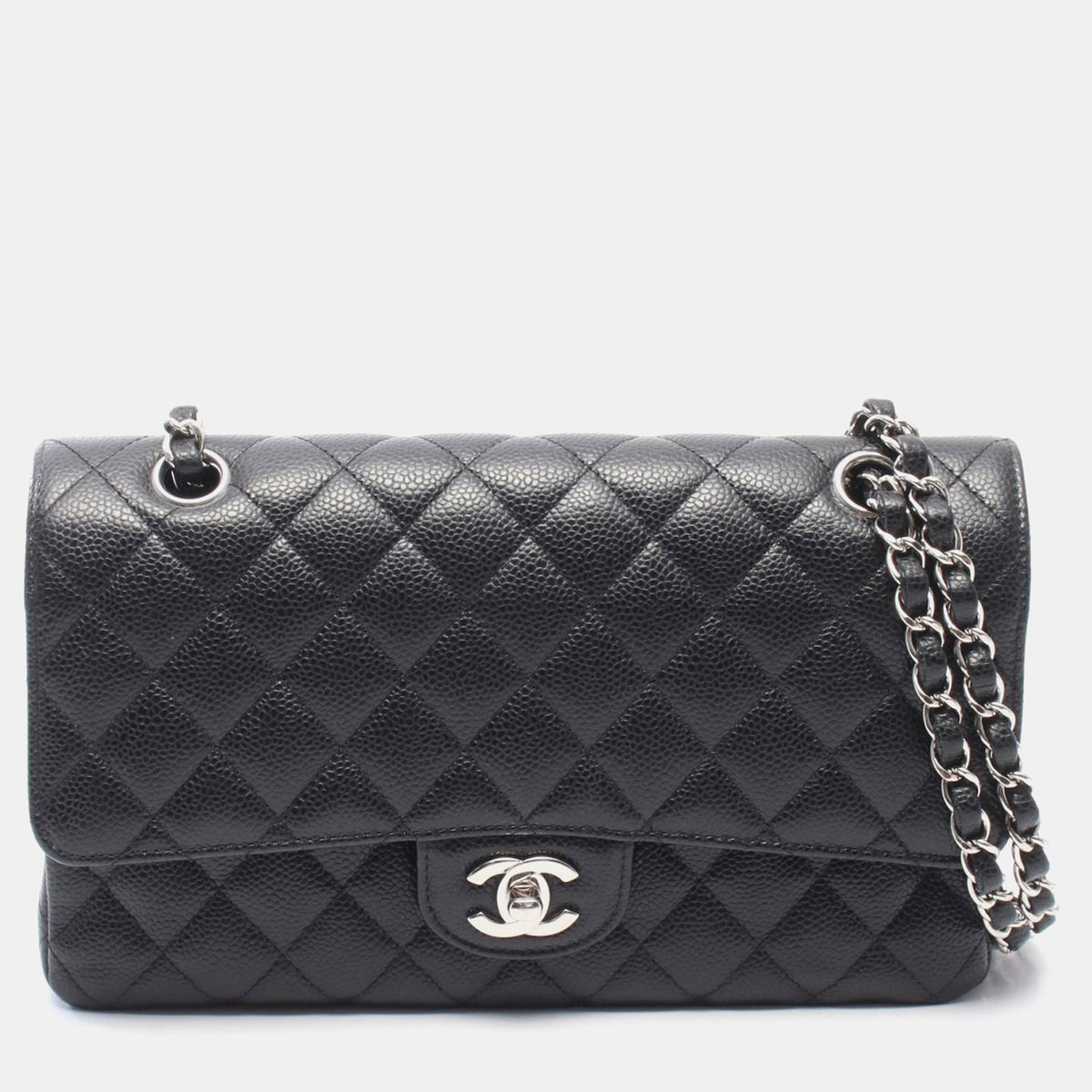 Chanel src:http://cdn.theluxurycloset.com/uploads/products/full/luxury-women-chanel-used-handbags-p1447335-001.jpeg