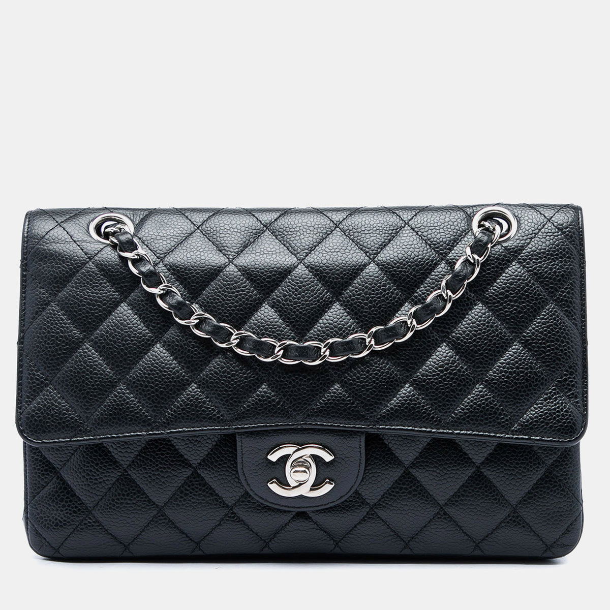 Chanel src:http://cdn.theluxurycloset.com/uploads/products/full/luxury-women-chanel-used-handbags-p1448176-005.jpg