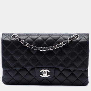 src:http://cdn.theluxurycloset.com/uploads/products/full/luxury-women-chanel-used-handbags-p1448311-007.jpg