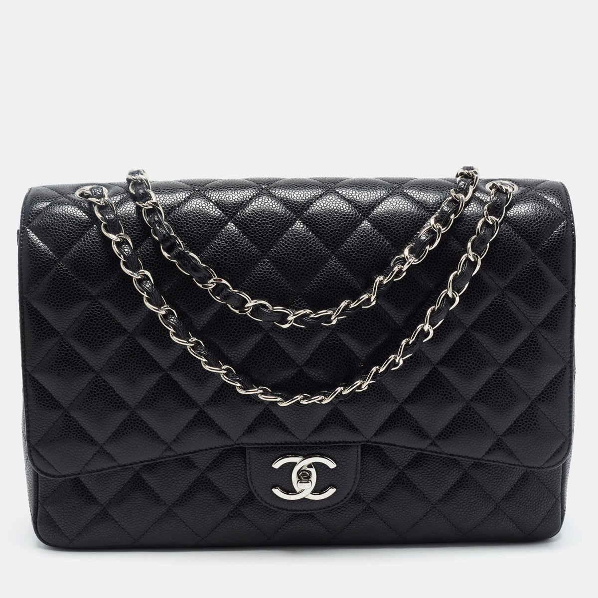 Chanel src:http://cdn.theluxurycloset.com/uploads/products/full/luxury-women-chanel-used-handbags-p1450521-001.jpg