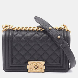 src:http://cdn.theluxurycloset.com/uploads/products/full/luxury-women-chanel-used-handbags-p1450824-008.jpg