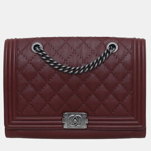 src:http://cdn.theluxurycloset.com/uploads/products/full/luxury-women-chanel-used-handbags-p1450995-005.jpg