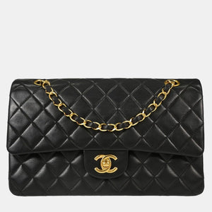 src:http://cdn.theluxurycloset.com/uploads/products/full/luxury-women-chanel-used-handbags-p1451888-001.jpeg