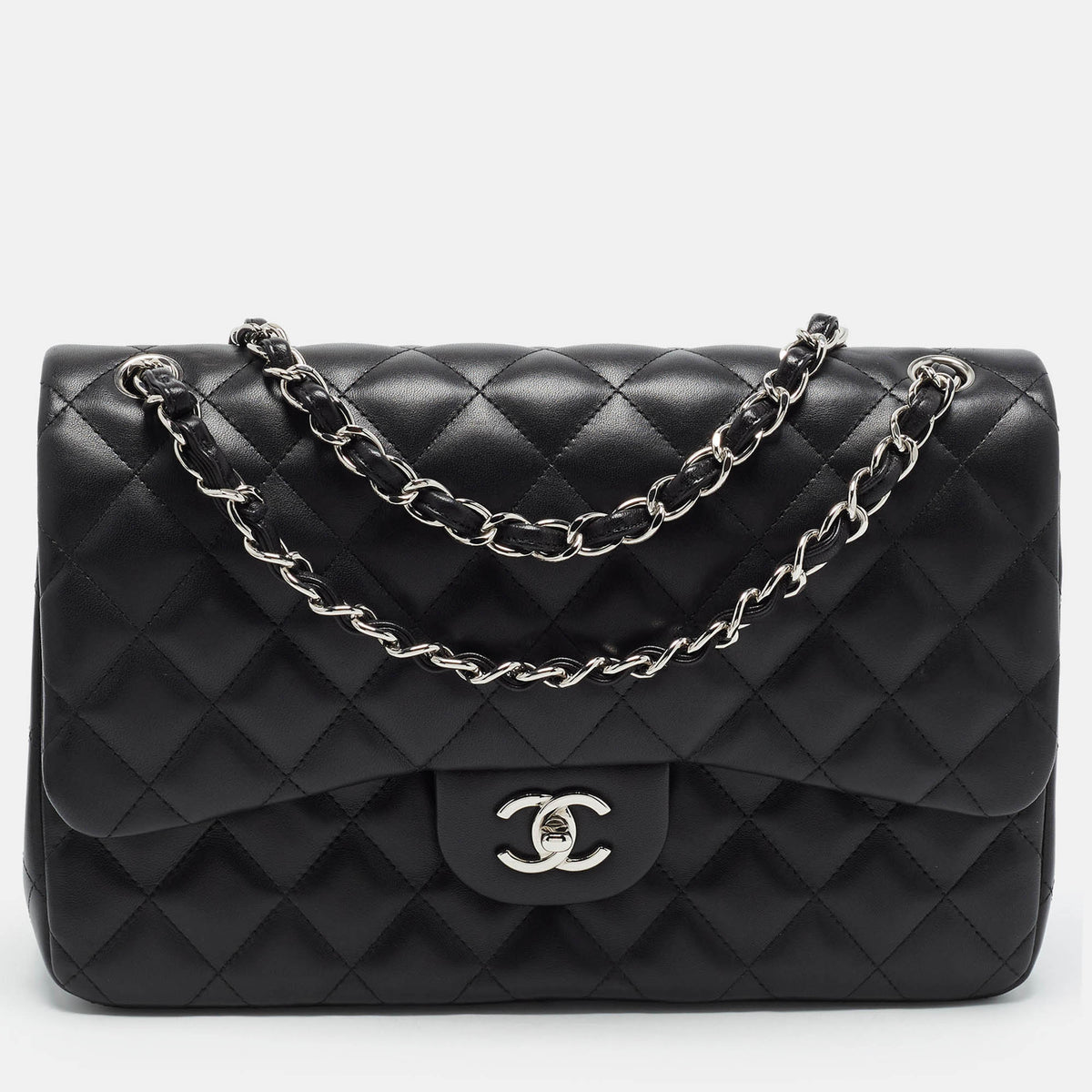 Chanel src:http://cdn.theluxurycloset.com/uploads/products/full/luxury-women-chanel-used-handbags-p1456225-001.jpg