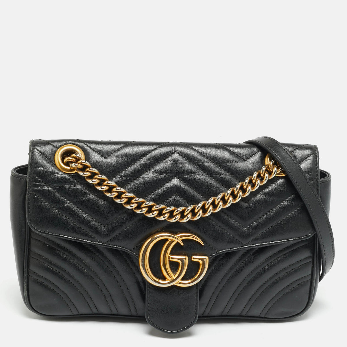 Gucci src:http://cdn.theluxurycloset.com/uploads/products/full/luxury-women-gucci-used-handbags-p1297954-001.jpg