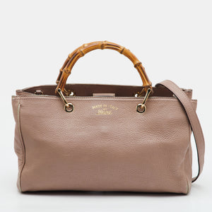 src:http://cdn.theluxurycloset.com/uploads/products/full/luxury-women-gucci-used-handbags-p1372422-001.jpg
