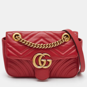 src:http://cdn.theluxurycloset.com/uploads/products/full/luxury-women-gucci-used-handbags-p1378698-001.jpg