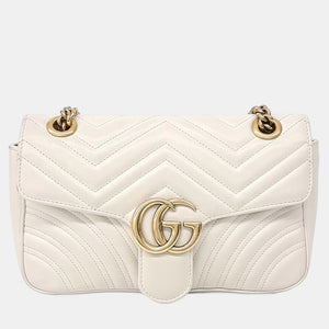 src:http://cdn.theluxurycloset.com/uploads/products/full/luxury-women-gucci-used-handbags-p1396064-011.jpg