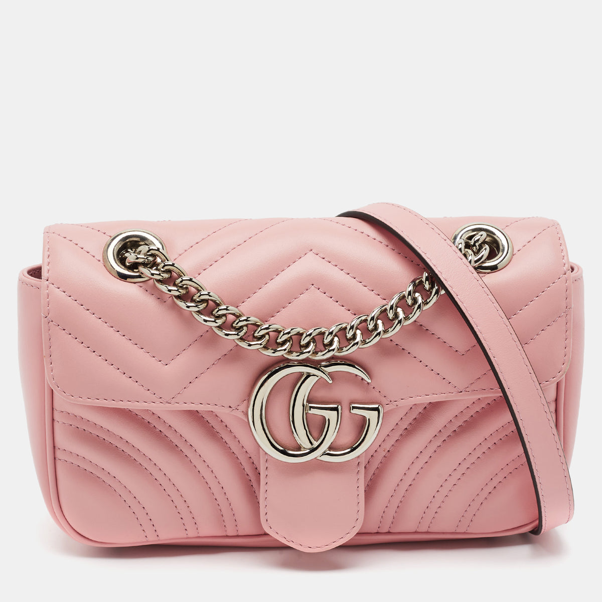 Gucci src:http://cdn.theluxurycloset.com/uploads/products/full/luxury-women-gucci-used-handbags-p1403503-001.jpg