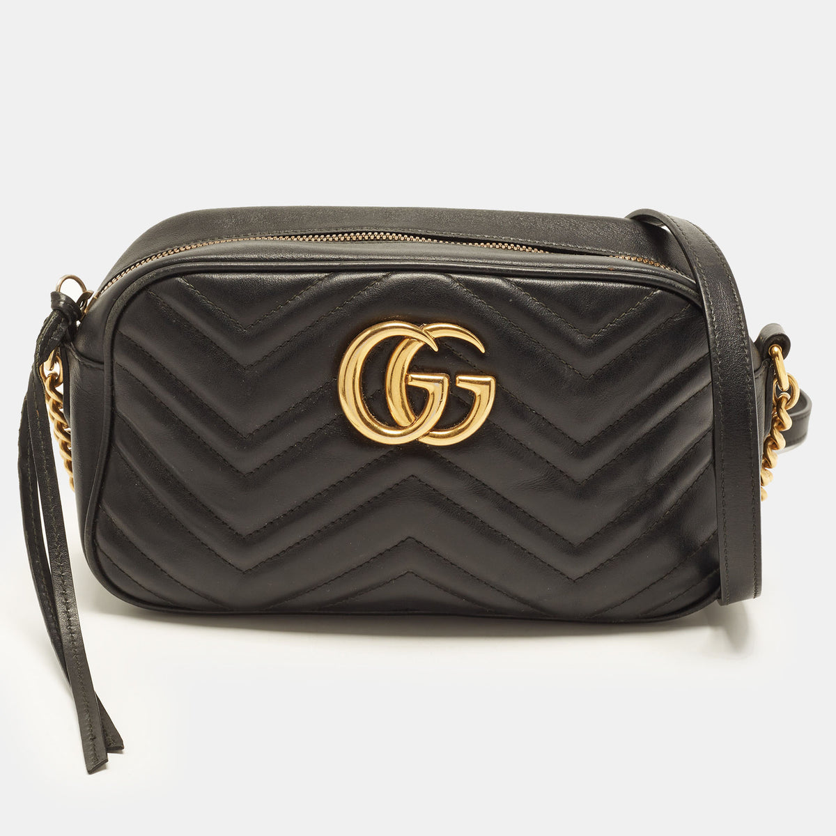 Gucci src:http://cdn.theluxurycloset.com/uploads/products/full/luxury-women-gucci-used-handbags-p1416455-001.jpg