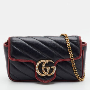 src:http://cdn.theluxurycloset.com/uploads/products/full/luxury-women-gucci-used-handbags-p1417748-001.jpg