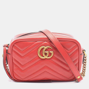 src:http://cdn.theluxurycloset.com/uploads/products/full/luxury-women-gucci-used-handbags-p1420430-001.jpg